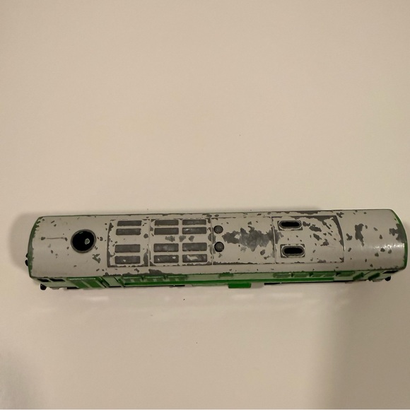 Thomas the Train Diesel D5702 Ertl Vintage 1993 Friend Diecast Tank Engine - Picture 3 of 8